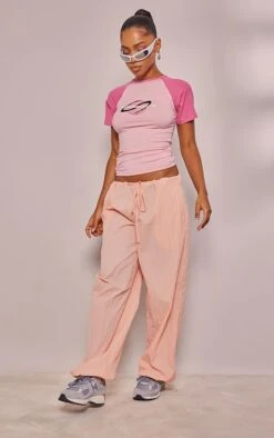 T-shirt Rose Imprimé Intergalactic à Manches Contrastantes -Logic || Zero Soldes Magasin 0276f0f3284025466ebc0c617cf3e0f7587a404d cne3408 3