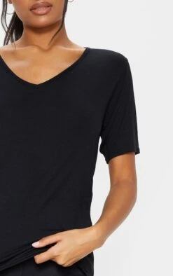 Tee-shirt Basique Noir Col En V -Logic || Zero Soldes Magasin 27b98ef0e294e1a67a946e303cd4b3214a7390a6 clr2483 5