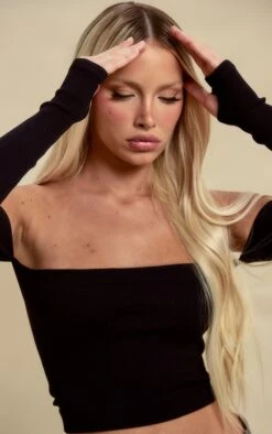 Crop Top Noir Côtelé à Col Bardot Et Contours Structurés -Logic || Zero Soldes Magasin 2a93e5a49edea35794e08f13239d992b811f2659 cnd0926 4