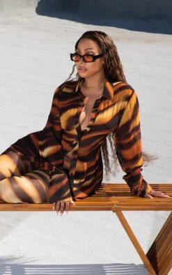 Chemise Ajustée En Mousseline De Soie Marron Imprimé Tigre