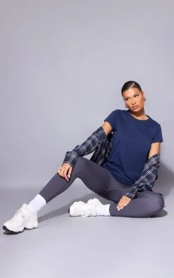 T-shirt Ajusté Basique Bleu Marine En Coton Biologique