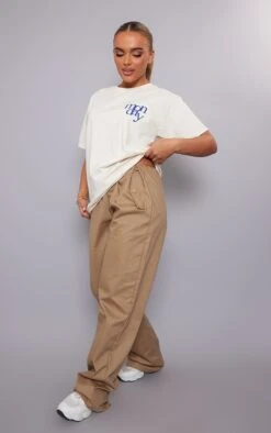 PRETTYLITTLETHING T-shirt Crème à Imprimé Monday -Logic || Zero Soldes Magasin 43fb7e88d5b7a0dc3a67c3aa48742d224b8dbd3f cnd7961 3