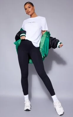 PRETTYLITTLETHING Lot De 2 T-shirts Oversize Noir & Blanc à Slogan -Logic || Zero Soldes Magasin 4afecea59d6b1cf9895f239897b4b2f719d780c8 cms8171 3