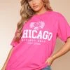 T-shirt Rose Vif à Slogan "Chicago" Imprimé -Logic || Zero Soldes Magasin 4e05cbe9c3f3be9d1a2321fcd7770018f5a5bb0d cne3364 1