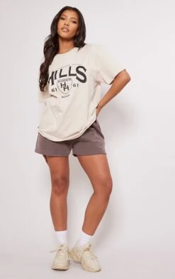 PRETTYLITTLETHING T-shirt Gris Pierre à Imprimé Hidden Hills