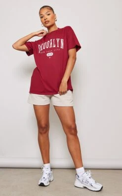T-shirt Rouge à Imprimé Brooklyn -Logic || Zero Soldes Magasin 57f4e78a1e89423c5e3c24b01b8689ee1b2d1b9e cne3422 3