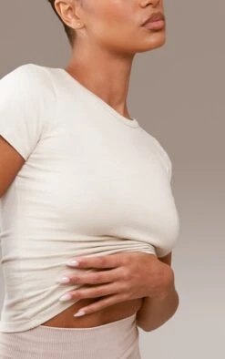 T-shirt Basique En Coton Beige à Manches Courtes -Logic || Zero Soldes Magasin 6976fdc76802e16a2967c3122447ce319894c5fd cnd5744 4