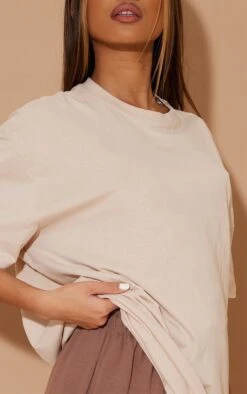 T-shirt Oversize En Coton Biologique Sable 10 T-shirt Oversize En Coton Biologique Sable -Logic || Zero Soldes Magasin 78cafc96393bdbd0280eac7bcd06baa6f3791595 cms8140 4