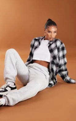 Chemise à Carreaux Oversize Noire -Logic || Zero Soldes Magasin 78f718b48ce17702fbf310058d477bd03daadbf3 cmt9921 3