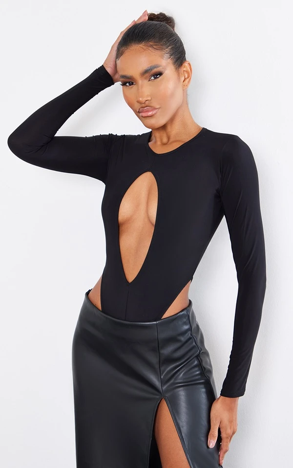 Body Moulant Noir à Devant Découpé Et Manches Longues 3 Body Moulant Noir à Devant Découpé Et Manches Longues