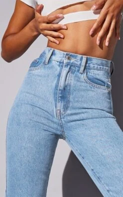 Jean Droit Bleu Très Délavé Basique -Logic || Zero Soldes Magasin 8dd8c81c2c1805d2a0150871f5dfd9389dbf686e cms6292 4