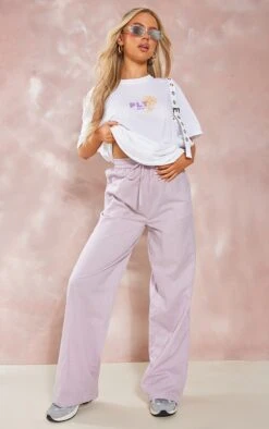 PRETTYLITTLETHING T-shirt Blanc Imprimé Fleur -Logic || Zero Soldes Magasin 8df541f08de0d0fac8a6931d85f4de71c9e36690 cnf0938 3