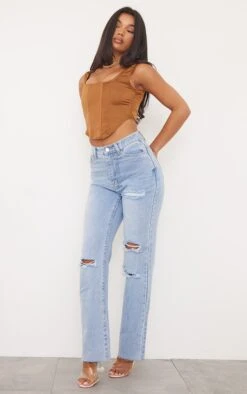 PRETTYLITTLETHING Jean Droit Déchiré Très Délavé Coupe Longue
