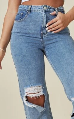 Jean Droit Bleu Moyennement Délavé Déchiré à Taille Haute -Logic || Zero Soldes Magasin a12f066c9d4d128f00920ecbaa614c02d3ab7763 cne0845 4