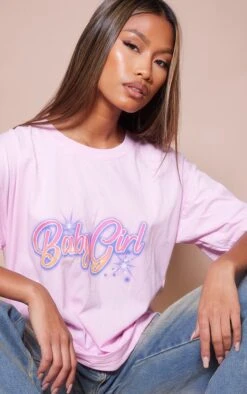 T-shirt Rose Tendre Imprimé Graffiti Slogan Babygirl 10 T-shirt Rose Tendre Imprimé Graffiti Slogan Babygirl -Logic || Zero Soldes Magasin a5e37d6b1525753d7e74e77a1a9f0ab346322ea6 cnd5758 4