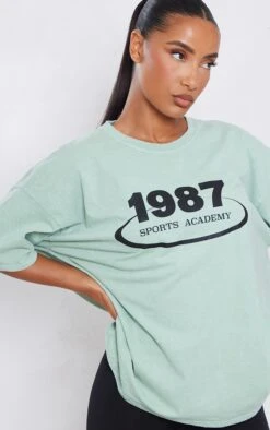 T-shirt Sauge Délavé Imprimé 1987 Sports Academy -Logic || Zero Soldes Magasin ac44c5157c90b79d196123e0137ac7fc67fd3817 cnf0944 4