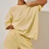 T-shirt Oversize En Coton Jaune Citron à épaules Carrées -Logic || Zero Soldes Magasin b27eb7d19cbc0a084437a24978d9389c294be6a4 cne4345 1