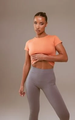 T-shirt Basique En Coton Orange à Manches Courtes -Logic || Zero Soldes Magasin c9bf0d4007fa7bbc62e4e1d5845d58742b463bea cnd5742 4