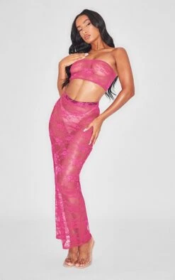 Jupe Longue Rose En Dentelle Fleurie