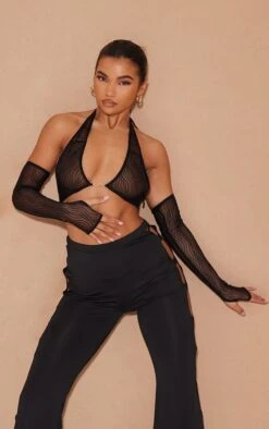 Crop Top En Mesh Noir Texturé à épaules Dénudées Et Détail Chaîne -Logic || Zero Soldes Magasin ea13115b50b87a6e569d91717258ca5ce6f0ac73 cmw0370 3