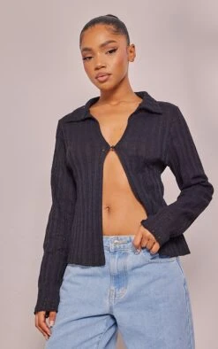 Chemise Texturée Noire à Bouton Et Manches Longues