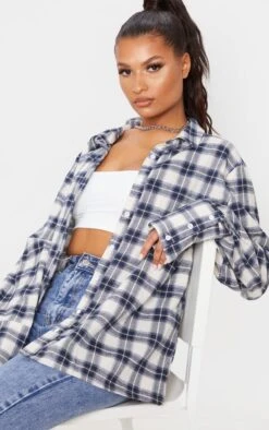 Chemise Oversize En Flanelle Blanche à Carreaux -Logic || Zero Soldes Magasin f632b67263d8e913917425c869a743168a584a44 cmg7039 6